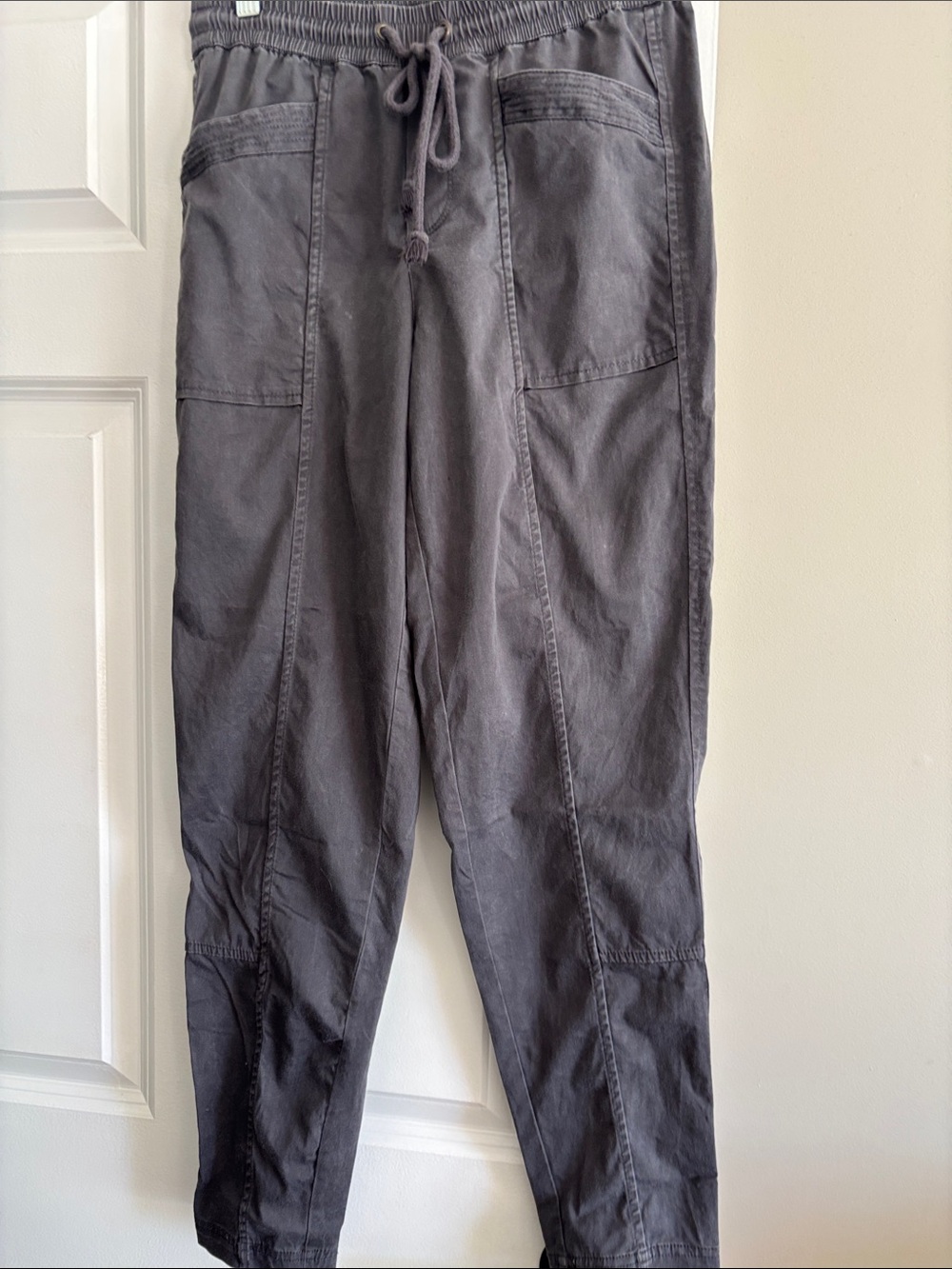 Women's Gray Drawstring Jogger Pants - Casual Comfort